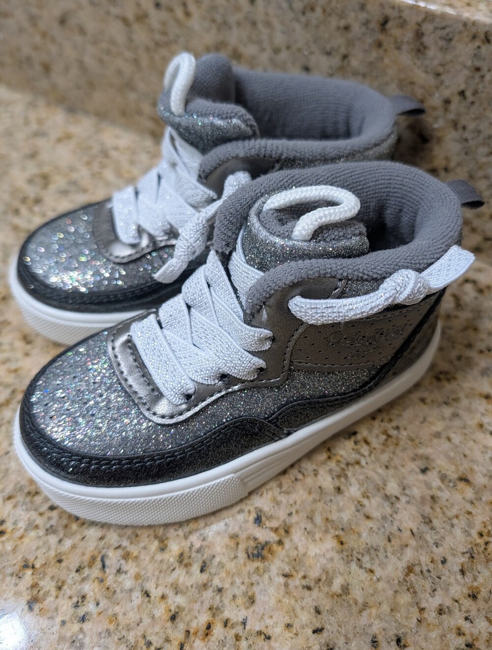 OshKosh B'gosh Girls' Glitter High-Top Sneakers - Silver